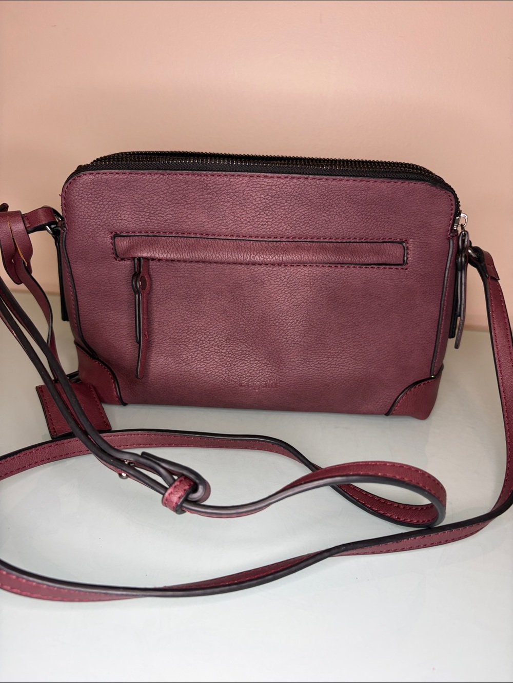 Women’s Crossbody Bag in Burgundy - Sleek Leather Shoulder Bag